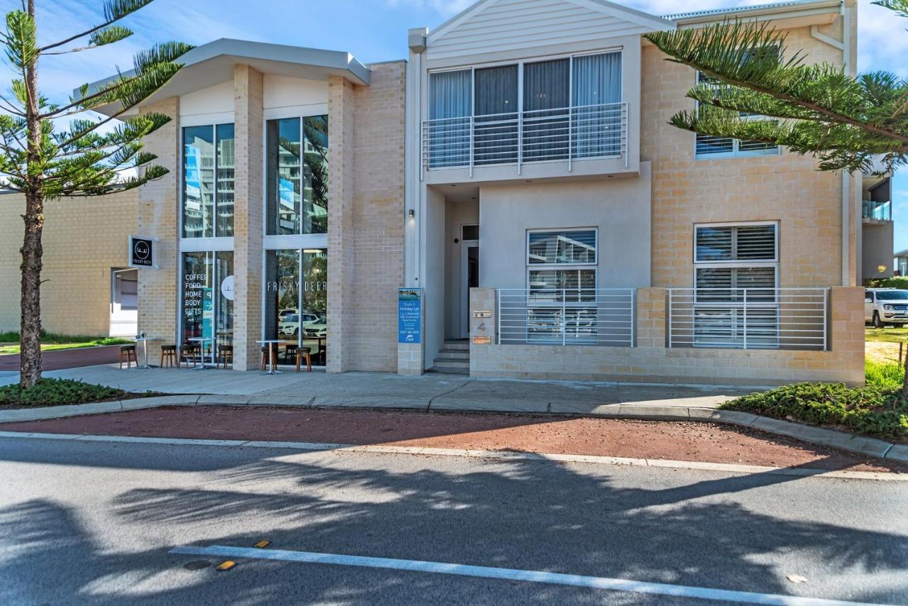 Studio 11 Mandurah Marina Экстерьер фото
